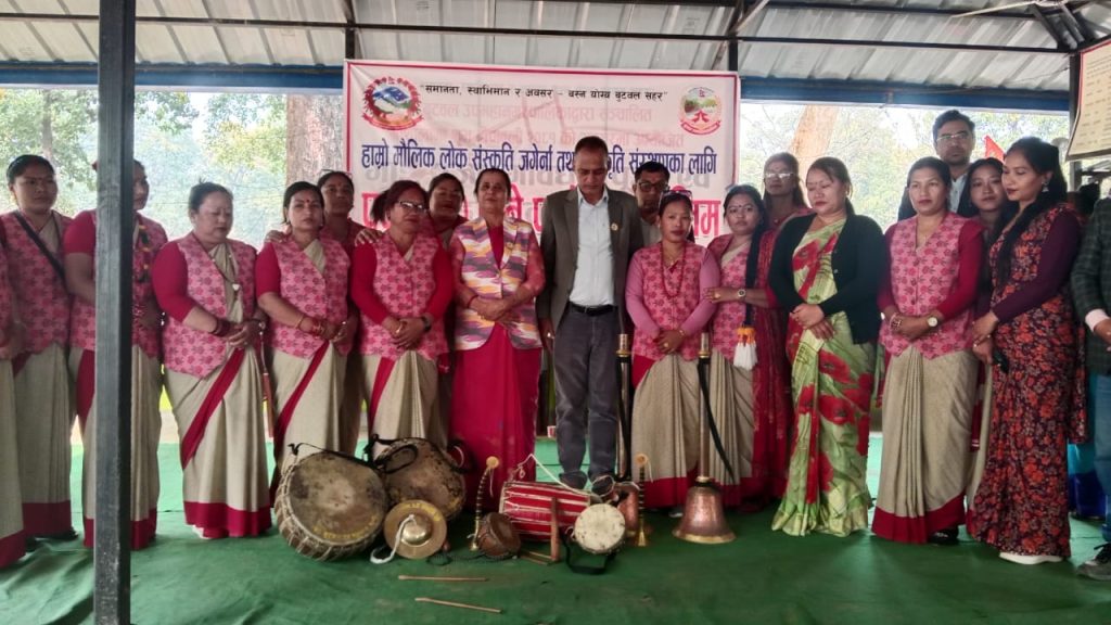 मौलिक लोक संस्कृति जगेर्ना तथा संस्कृति संरक्षण गर्ने उदेश्यले बुटवल उपमहानगरपालिकाले आयोजित १५ दिने पंचेबाजा बजाउने तालिम सम्पन्न